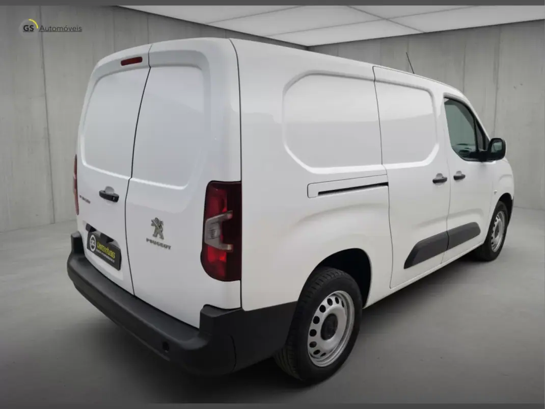 Peugeot PARTNER 1.6 HDI LONGA 2019 - 12500 EUR, 145000 km - AUTO.MOTO.pt - 145000km - foto 7 de 7