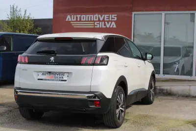 Peugeot 3008 2021 - 22490 EUR, 126000 km - AUTO.MOTO.pt - 126000km - foto 10 de 27