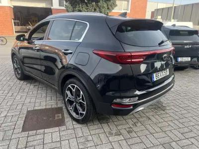 Kia Sportage 2019 - 22500 EUR, 70500 km - AUTO.MOTO.pt - 70500km - foto 4 de 18