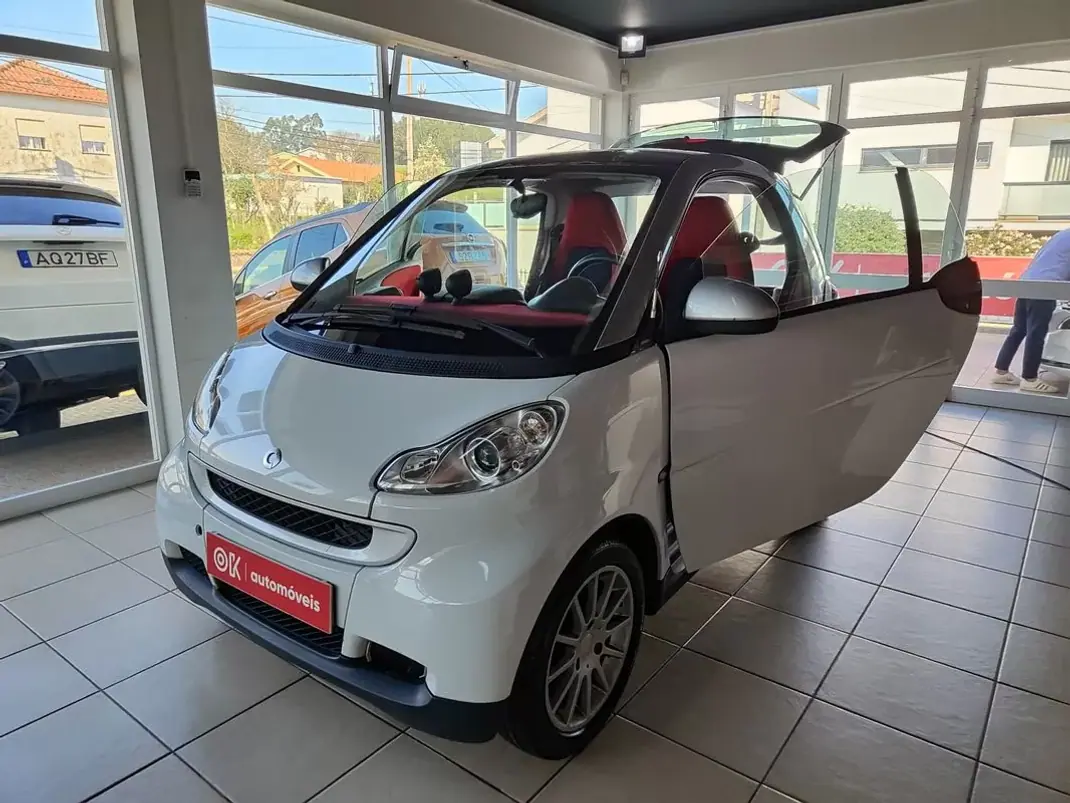 Smart ForTwo Coupé 2009 - 5250 EUR, 194000 km - AUTO.MOTO.pt - 194000km - foto 19 de 28