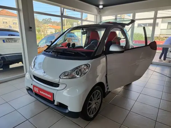 Smart ForTwo Coupé 2009 - 5250 EUR, 194000 km - AUTO.MOTO.pt - 194000km - foto 19 de 28