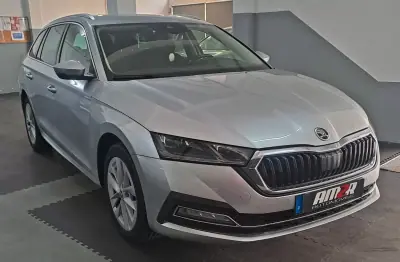 Skoda Octavia Break 2022 - 17250 EUR, 160000 km - 160000km - foto 1 de 23