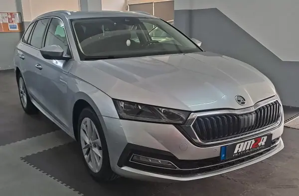 Skoda Octavia Break 2.0 TDi DSG 2022 Diesel