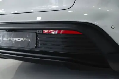Porsche Taycan 2020 - 64950 EUR, 55941 km - AUTO.MOTO.pt - 55941km - foto 14 de 52