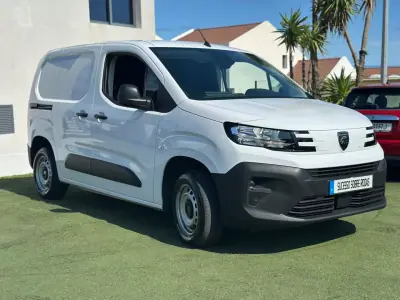 Peugeot PARTNER GIRAFON 2025 - 20990 EUR, 15535 km - AUTO.MOTO.pt - 15535km - foto 7 de 11