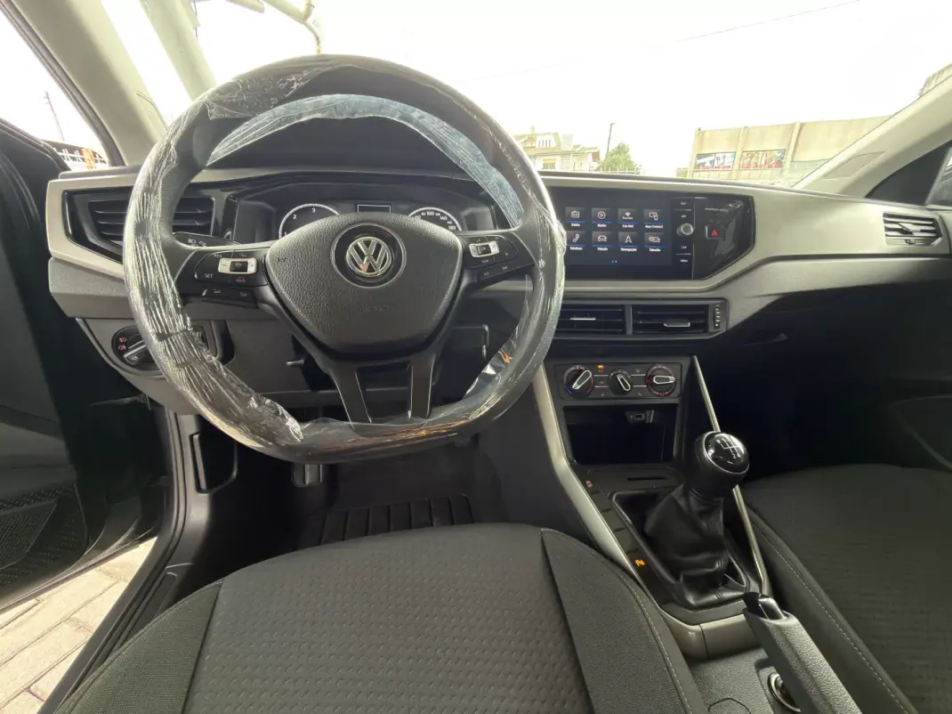 Volkswagen Polo 2020 - 14990 EUR, 168800 km - AUTO.MOTO.pt - 168800km - foto 16 de 21