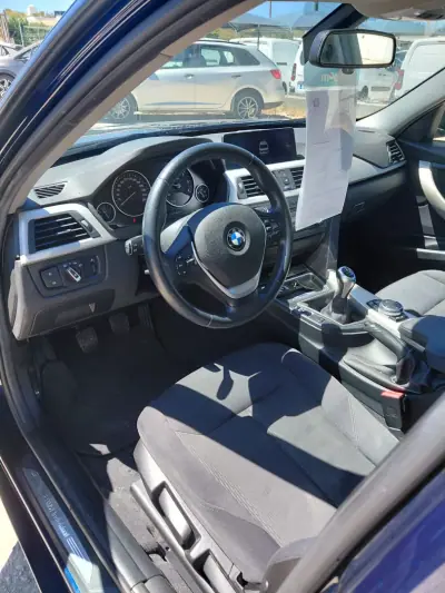 BMW 318 2014 - 12900 EUR, 235000 km - AUTO.MOTO.pt - 235000km - foto 4 de 11