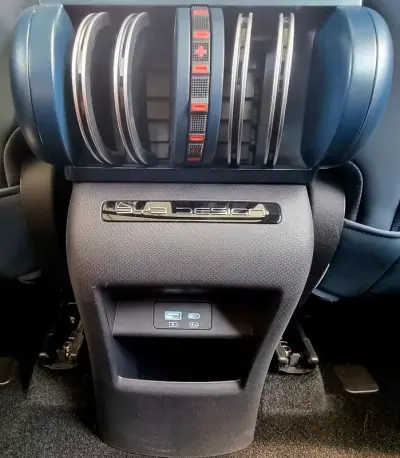 BYD Atto 3 2023 - 28990 EUR, 6000 km - AUTO.MOTO.pt - 6000km - foto 11 de 14