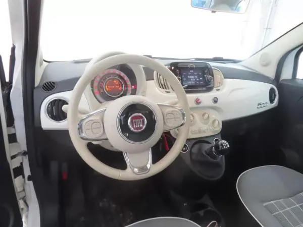 Fiat 500 2019 - 11750 EUR, 44900 km - AUTO.MOTO.pt - 44900km - foto 12 de 24