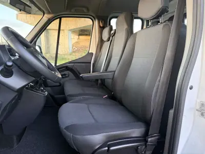 Renault Master 2.3 Dci L3 3.5T 135 cv C.Dupla 2020 - 25610 EUR, 107000 km - AUTO.MOTO.pt - 107000km - foto 13 de 29