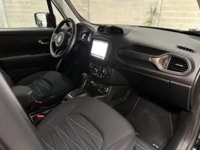 Jeep Renegade 2022 - 23950 EUR, 10796 km - AUTO.MOTO.pt - 10796km - foto 10 de 37