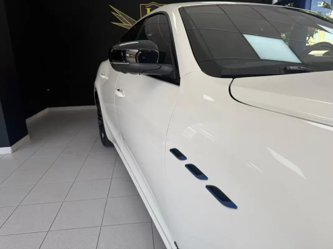 Maserati Ghibli 2021 - 62500 EUR, 45000 km - 45000km - foto 7 de 51