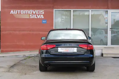 Audi A4 2014 - 14990 EUR, 168000 km - AUTO.MOTO.pt - 168000km - foto 9 de 25