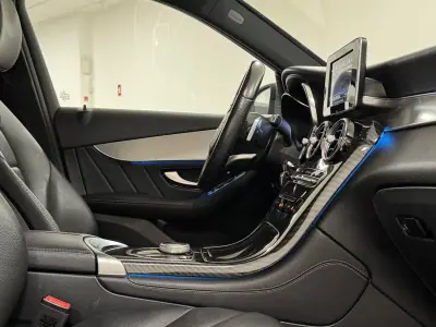 Mercedes-Benz GLC 250 2018 - 22890 EUR, 313000 km - AUTO.MOTO.pt - 313000km - foto 18 de 26