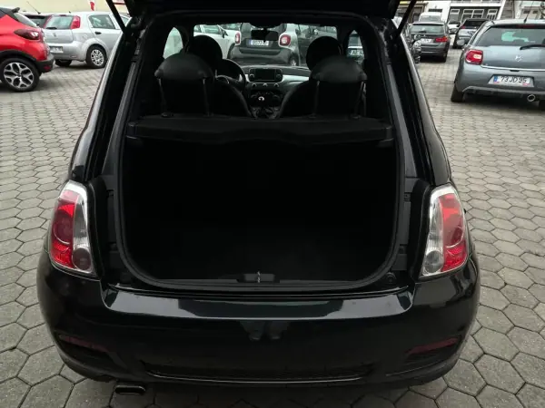 Fiat 500 2016 - 9200 EUR, 148546 km - AUTO.MOTO.pt - 148546km - foto 16 de 17