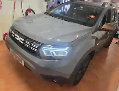 Dacia Duster 2023 - 17250 EUR, 30000 km - foto 1 de 12
