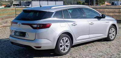 Renault Mégane Sport Tourer 2019 - 9500 EUR, 206229 km - 206229km - foto 7 de 21