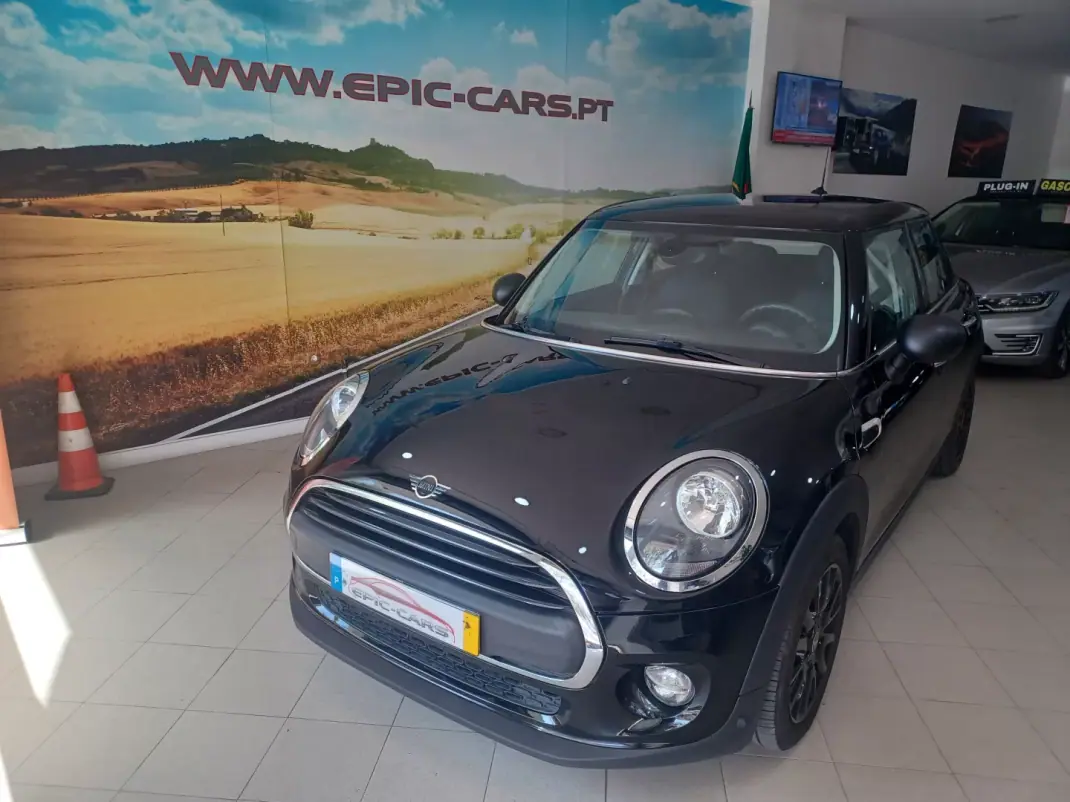 MINI 5 Portas 2019 - 13490 EUR, 199185 km - 199185km - foto 2 de 34