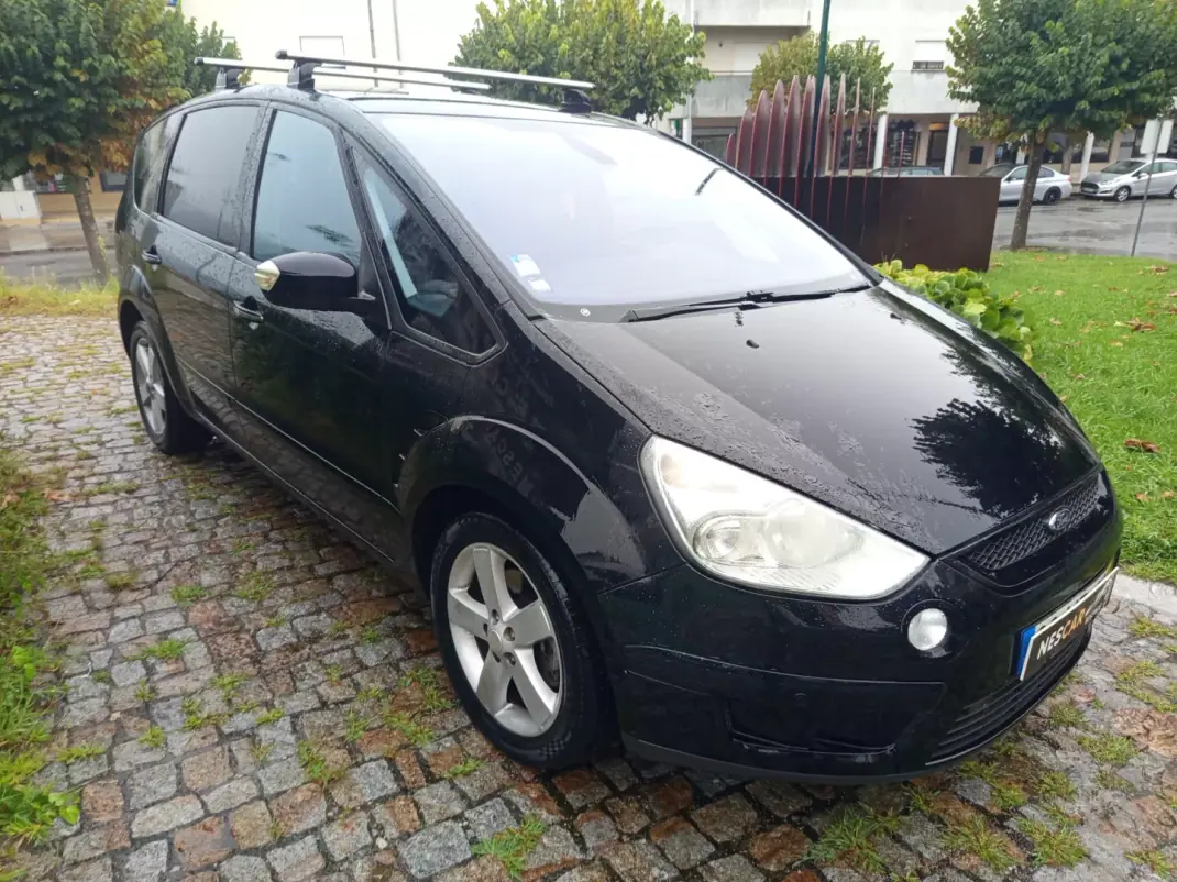 Ford S-Max 2009 - 7990 EUR, 214424 km - 214424km - foto 3 de 11