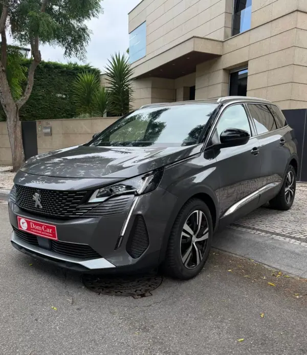 Peugeot 5008 PureTech 130 EAT8 Stop & Start GT 2021 Petrol — 117 000 km Peugeot 5008 PureTech 130 EAT8 Stop & Start GT 2021 Petrol