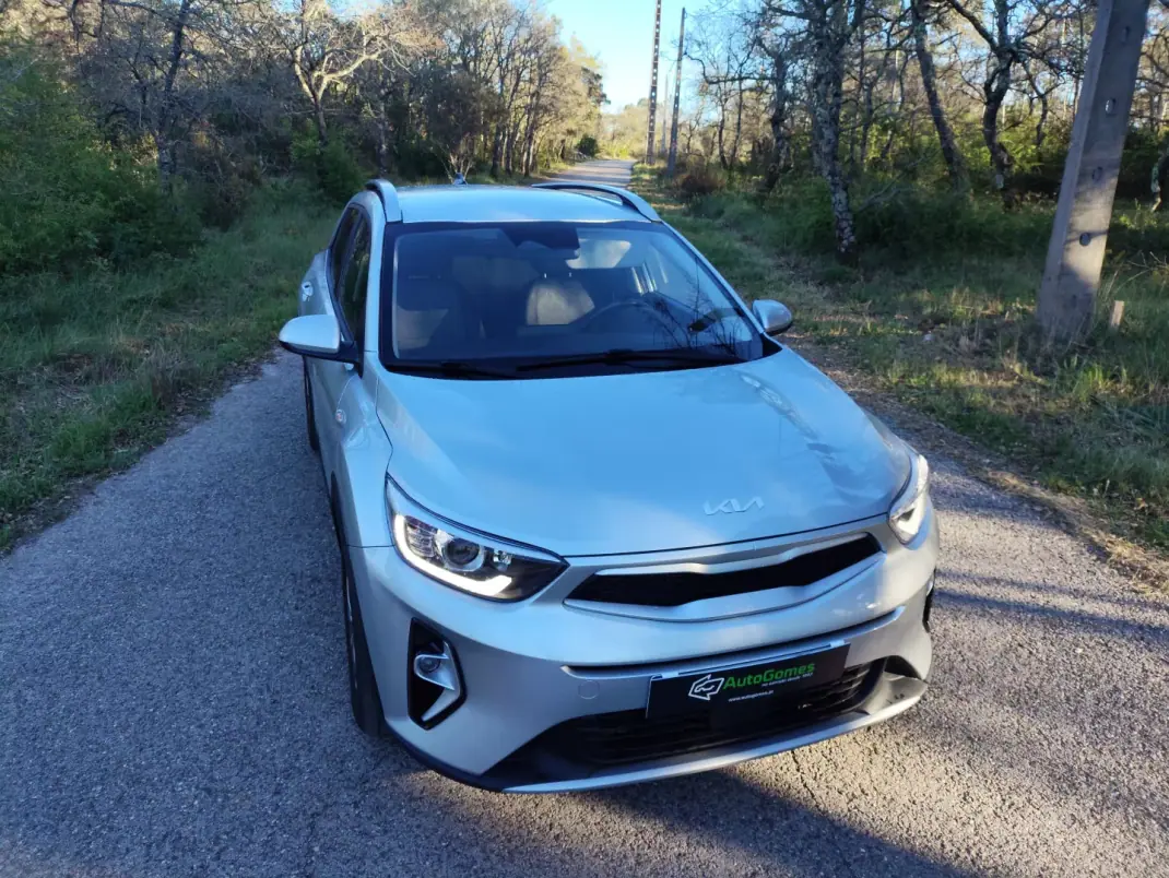 Kia Stonic 2025 - 17250 EUR, 22410 km - AUTO.MOTO.pt - 22410km - foto 7 de 20