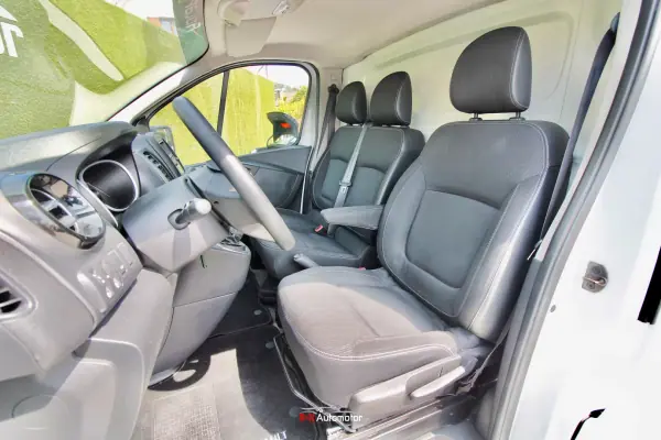Nissan NV300 2020 - 21500 EUR, 102000 km - AUTO.MOTO.pt - 102000km - foto 8 de 20