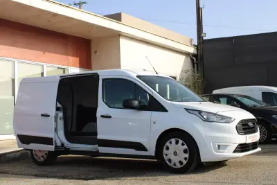 Ford Transit Connect 2021 - 13490 EUR, 172000 km - AUTO.MOTO.pt - 172000km - foto 7 de 22