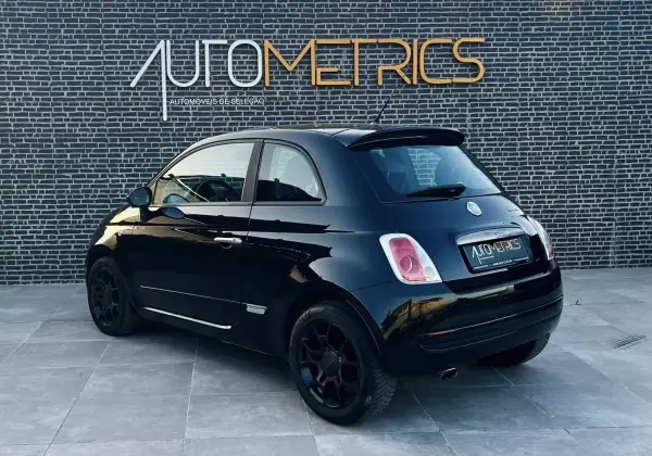 Fiat 500 2011 - 8250 EUR, 110000 km - AUTO.MOTO.pt - 110000km - foto 6 de 13