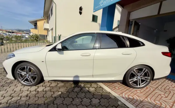 BMW 216 Gran Coupé 2021 - 25950 EUR, 84000 km - AUTO.MOTO.pt - 84000km - foto 6 de 27