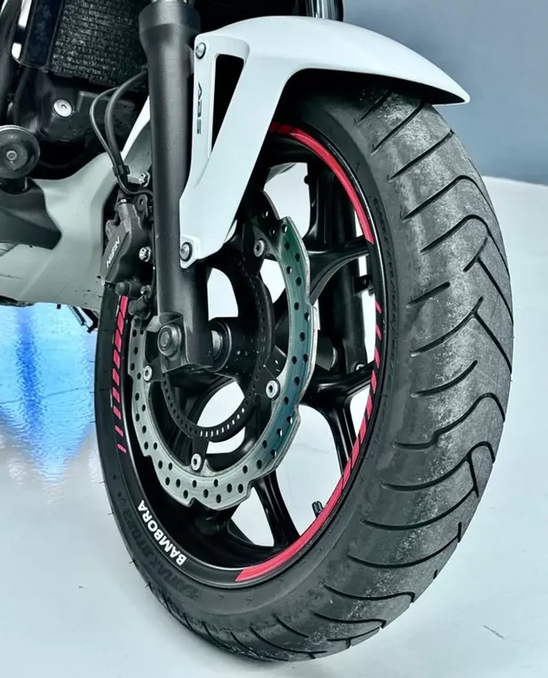 Honda NC750X 2015 - 5950 EUR, 35803 km - 35803km - foto 14 de 27