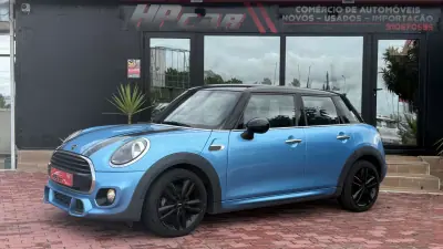 MINI Cooper 2018 - 19990 EUR, 102000 km - AUTO.MOTO.pt - 102000km - foto 3 de 27