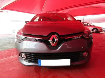 Renault Clio 2015 - 9950 EUR, 183980 km - 183980km - foto 10 de 10