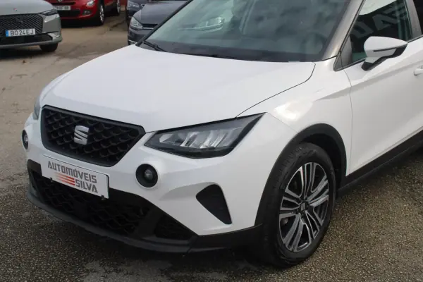 SEAT Arona 2021 - 16990 EUR, 63000 km - AUTO.MOTO.pt - 63000km - foto 4 de 22