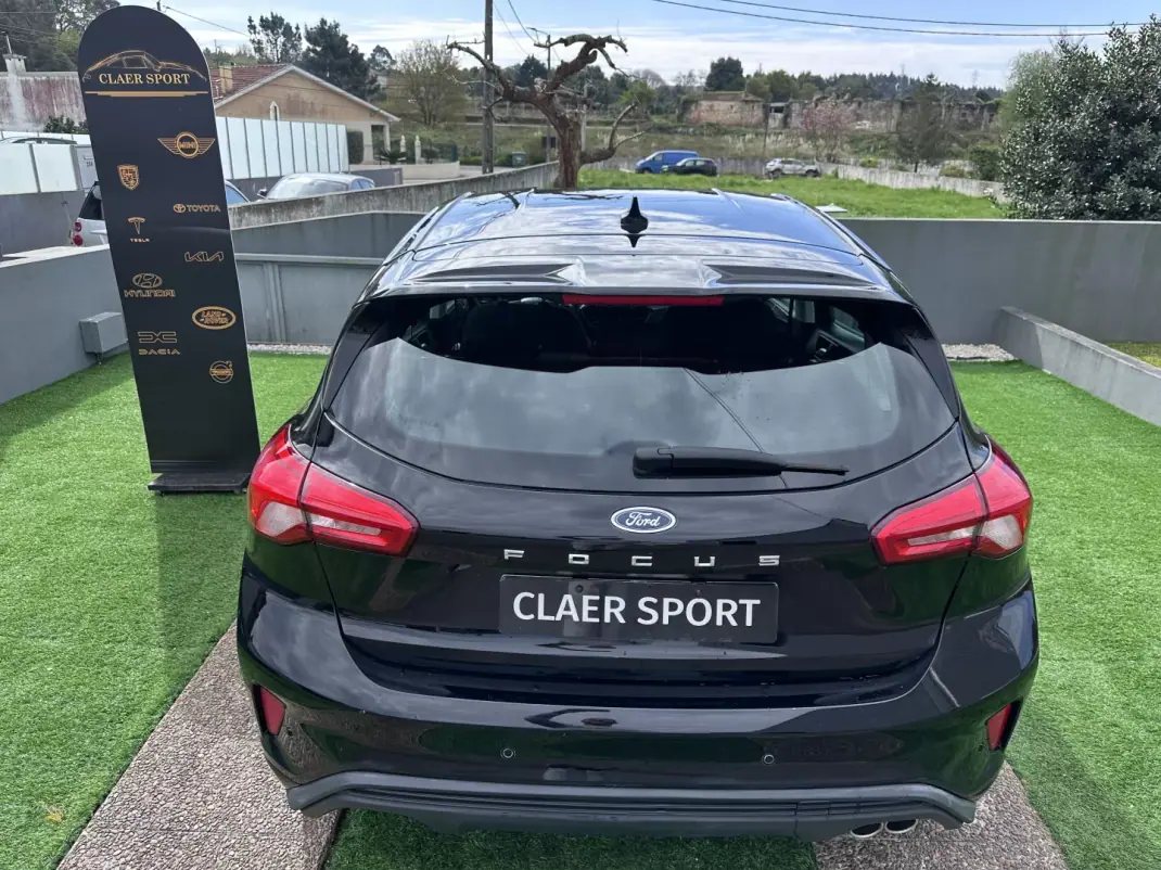 Ford Focus 2018 - 10900 EUR, 100000 km - AUTO.MOTO.pt - 100000km - foto 12 de 56