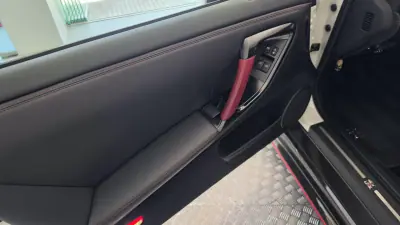 Nissan GT-R 2017 - 300000 EUR, 30685 km - 30685km - foto 41 de 69