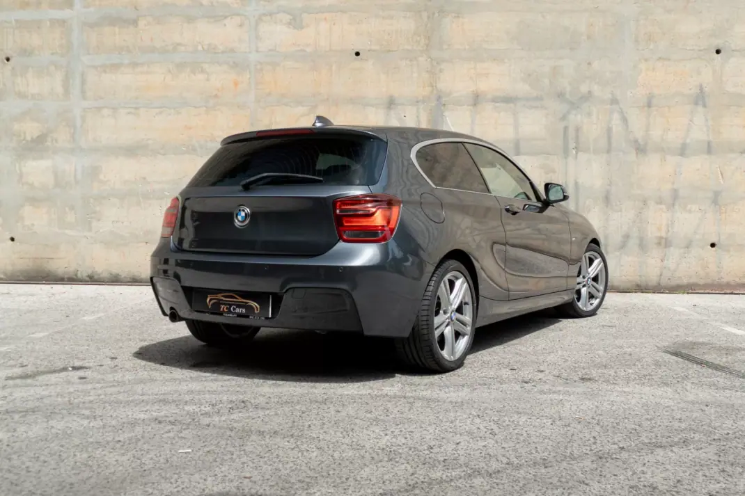 BMW 120 2014 - 18990 EUR, 140000 km - 140000km - foto 12 de 30