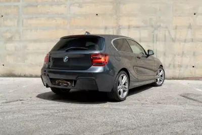 BMW 120 2014 - 18990 EUR, 140000 km - AUTO.MOTO.pt - 140000km - foto 12 de 30