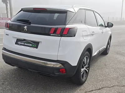 Peugeot 3008 2020 - 19900 EUR, 98000 km - AUTO.MOTO.pt - 98000km - foto 12 de 28