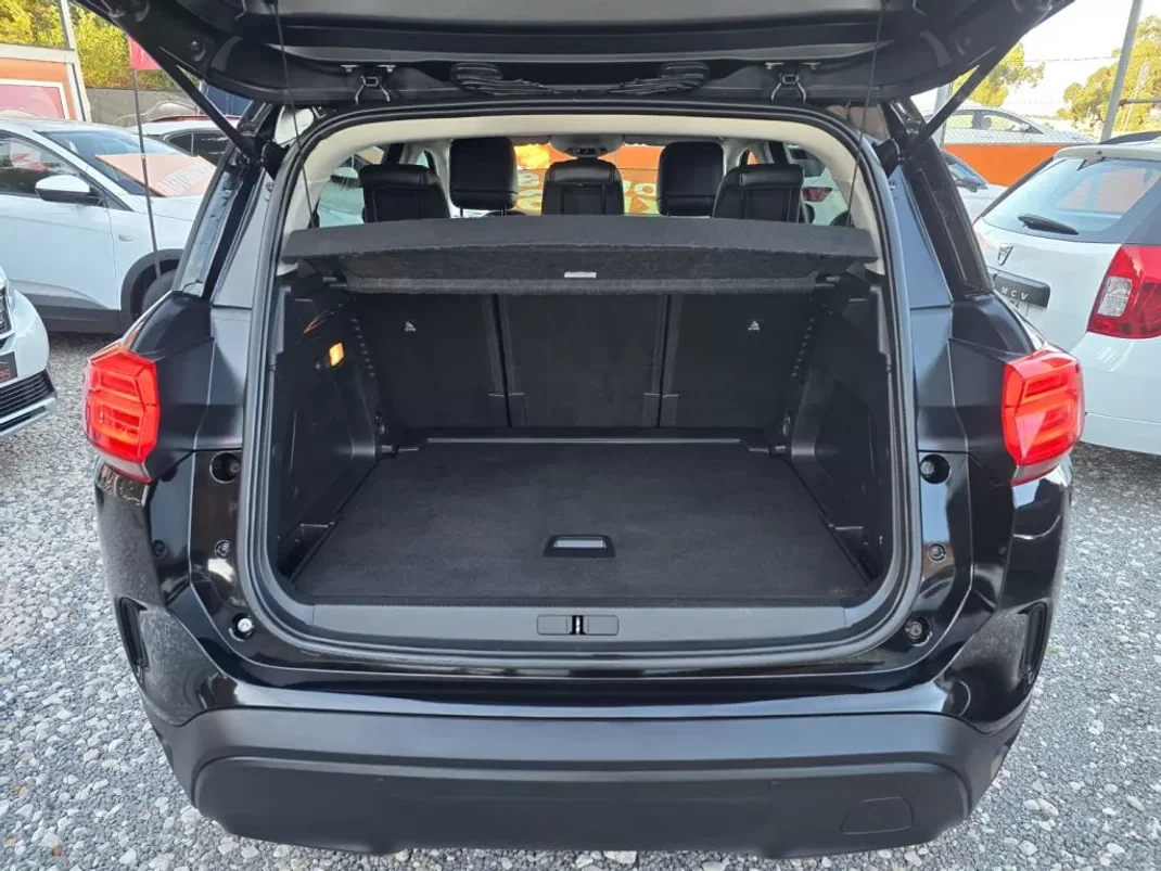 Citroën C5 Aircross 2019 - 18500 EUR, 117400 km - AUTO.MOTO.pt - 117400km - foto 23 de 24