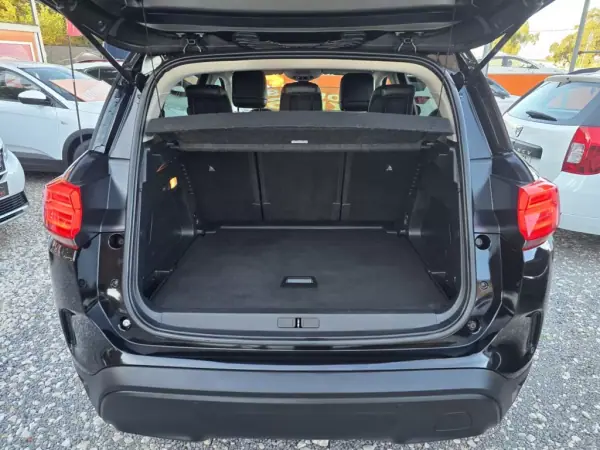 Citroën C5 Aircross 2019 - 18500 EUR, 117400 km - AUTO.MOTO.pt - 117400km - foto 23 de 24