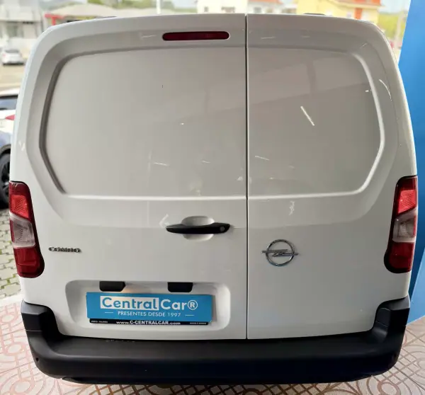 Opel COMBO 2024 - 16950 EUR, 53000 km - AUTO.MOTO.pt - 53000km - foto 10 de 24