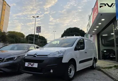 Citroën Berlingo 2018 - 17990 EUR, 67000 km - AUTO.MOTO.pt - 67000km - foto 42 de 42
