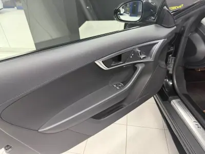 Jaguar F-Type 2021 - 60000 EUR, 42001 km - AUTO.MOTO.pt - 42001km - foto 32 de 56
