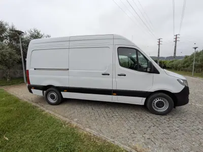 Mercedes-Benz 2025 - 44500 EUR, 29000 km - AUTO.MOTO.pt - 29000km - foto 6 de 19