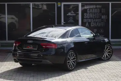 Audi A5 2012 - 18900 EUR, 209124 km - AUTO.MOTO.pt - 209124km - foto 27 de 30
