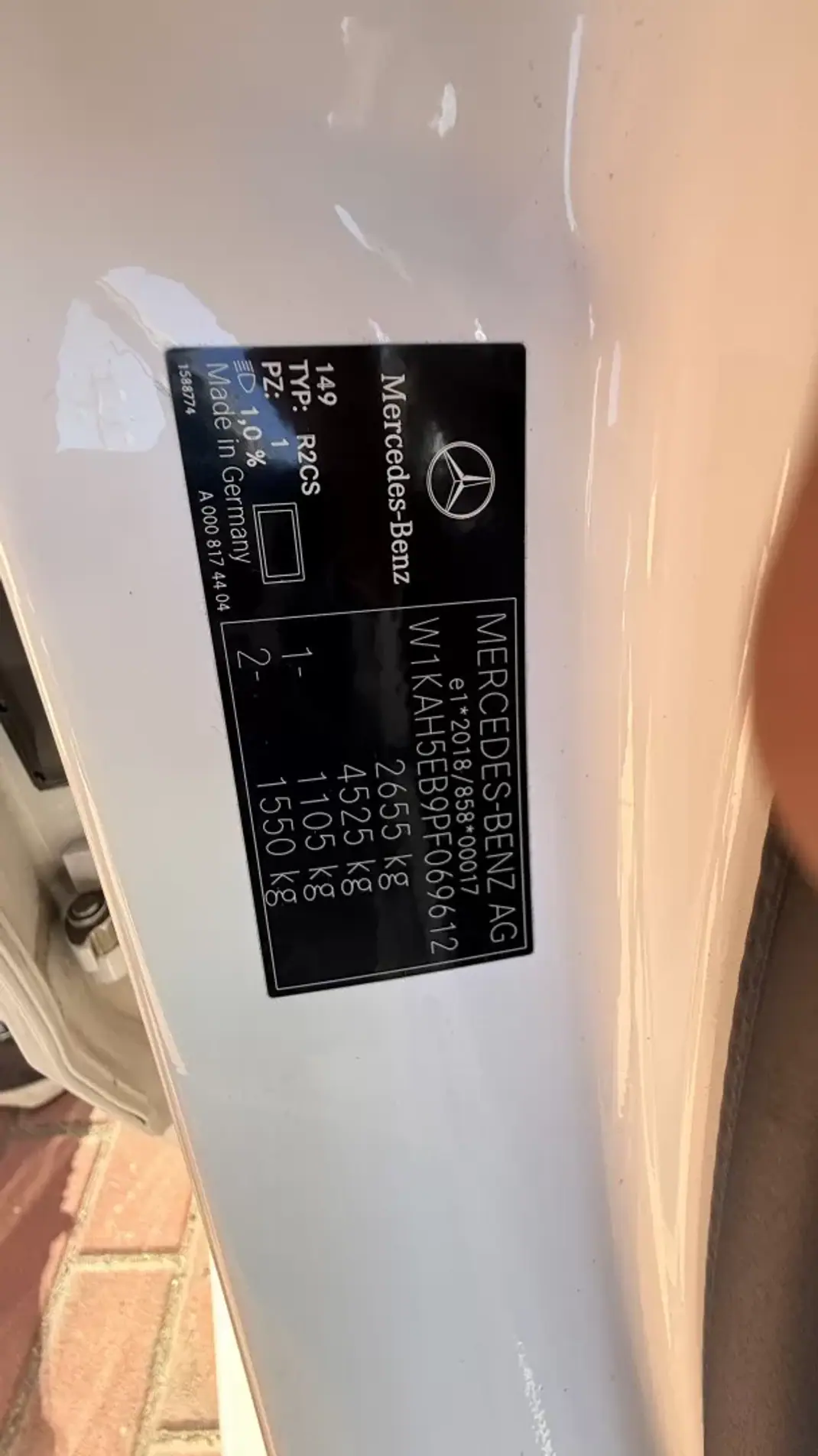 Mercedes-Benz C 300e 2022 - 33990 EUR, 90000 km - AUTO.MOTO.pt - 90000km - foto 28 de 29