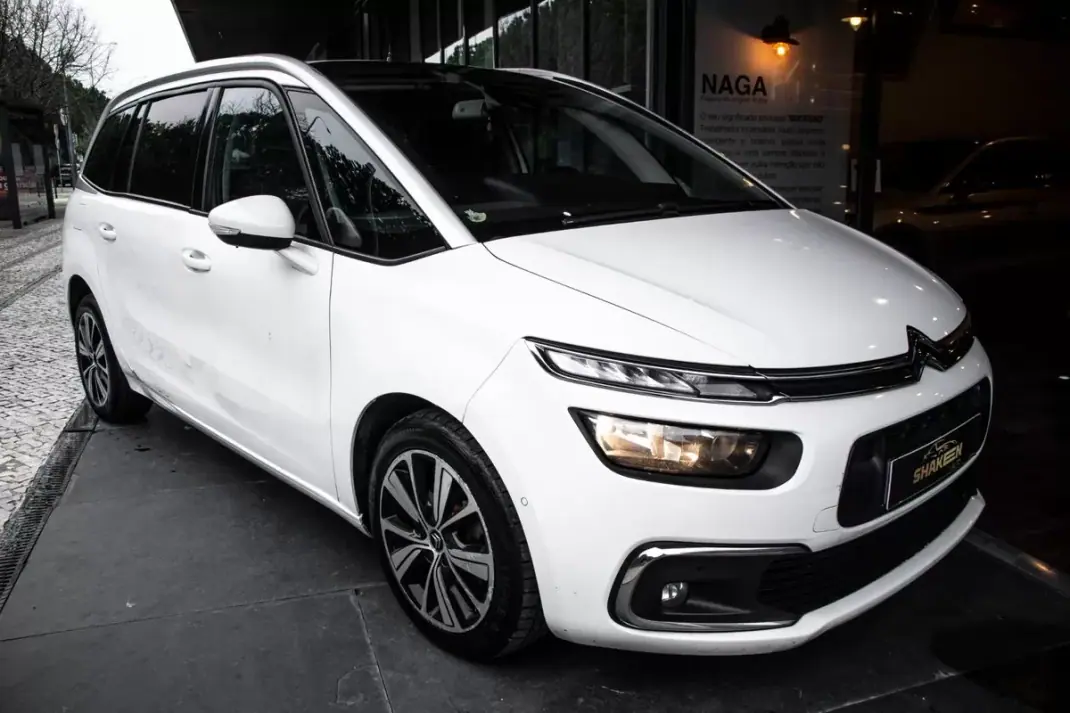 Citroën Grand C4 Spacetourer 2018 - 9900 EUR, 367153 km - AUTO.MOTO.pt - 367153km - foto 4 de 37