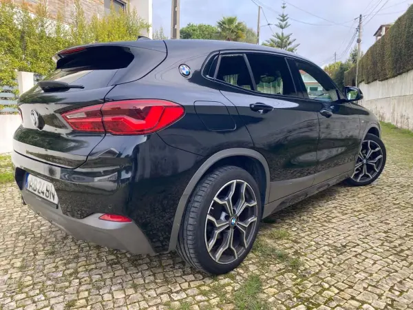 BMW X2 2020 - 25990 EUR, 140300 km - AUTO.MOTO.pt - 140300km - foto 4 de 21