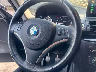 BMW 118 2012 - 16250 EUR, 172572 km - AUTO.MOTO.pt - 172572km - foto 39 de 60