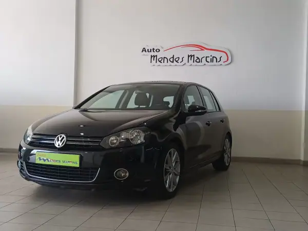 Volkswagen Golf 2010 - 9750 EUR, 222953 km - AUTO.MOTO.pt - 222953km - foto 2 de 13